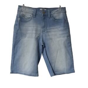 Wanna Betta Butt Mens‎ Mid Rise Bermuda Denim Jean Shorts Medium wash Sz 7/28